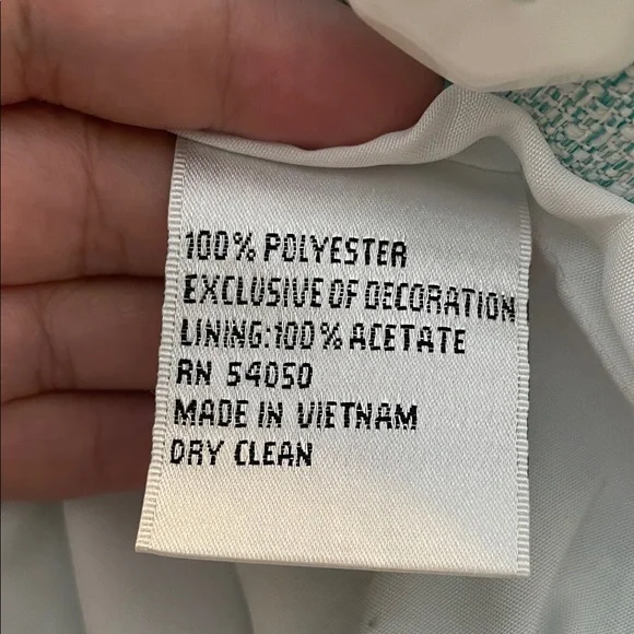 Le Suit Women's Light Green Blazer with White Accents - Picture 4 of 5